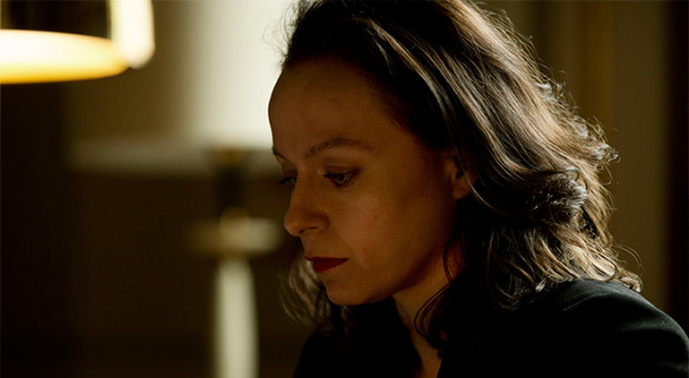 Naomi-Frankcom-The-Last-Panthers-Episode-103-41-700x384-620x340