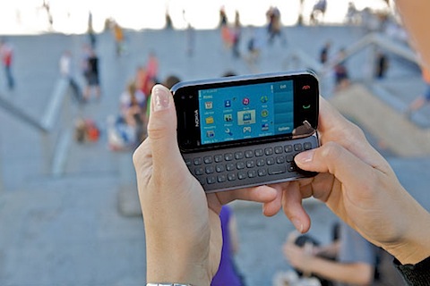 Nokia_N97_mini_3_lowres.jpg