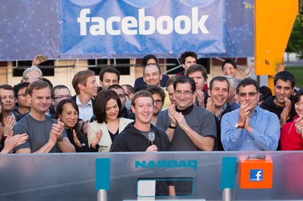 FB-NASDAQ_051812001