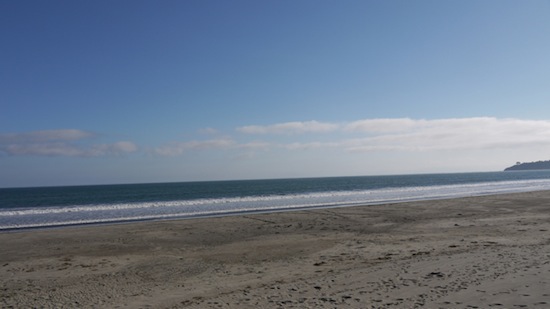 onthebeach.jpg Onthebeach